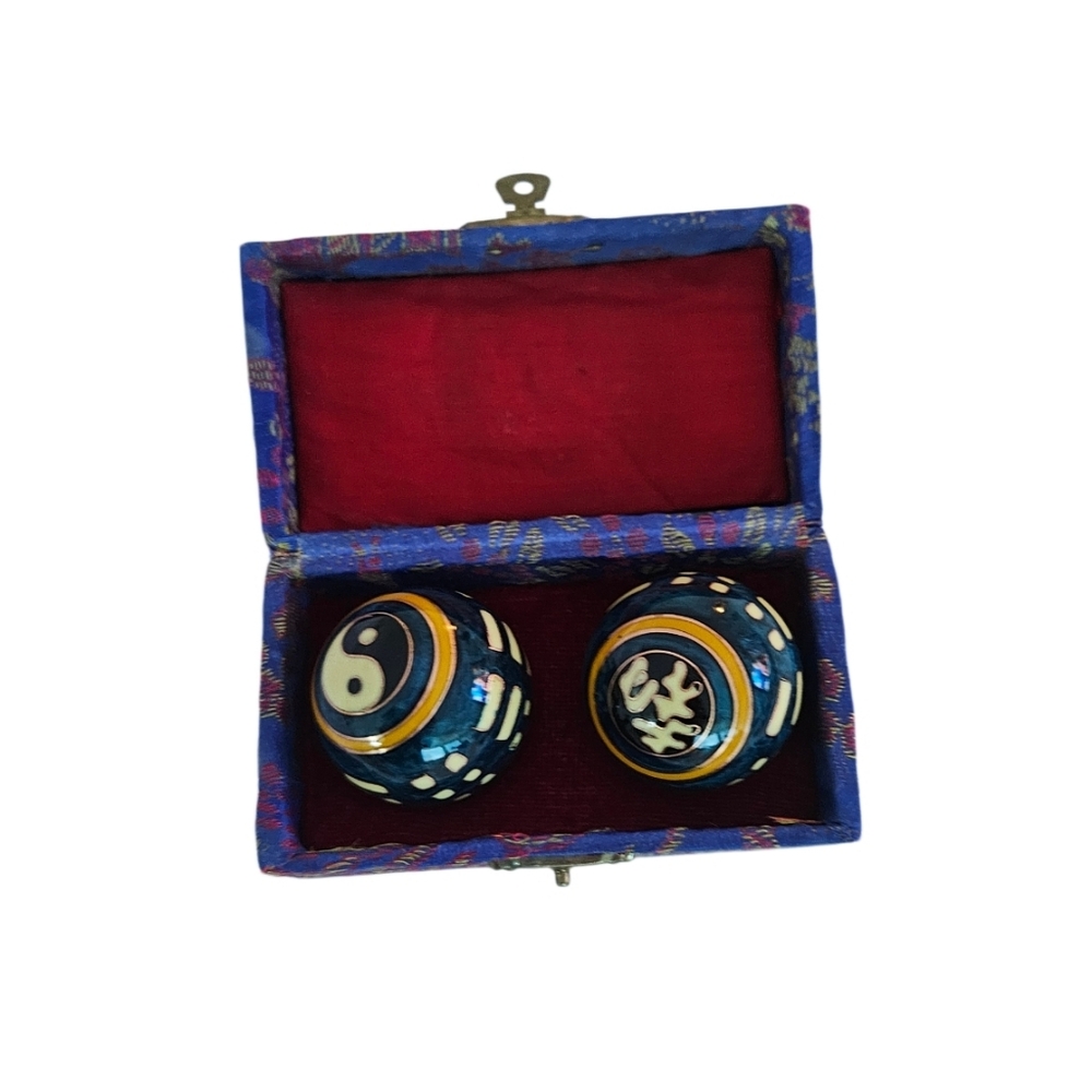 Decorative Yin Yang Musical Metal Baoding Balls in Box